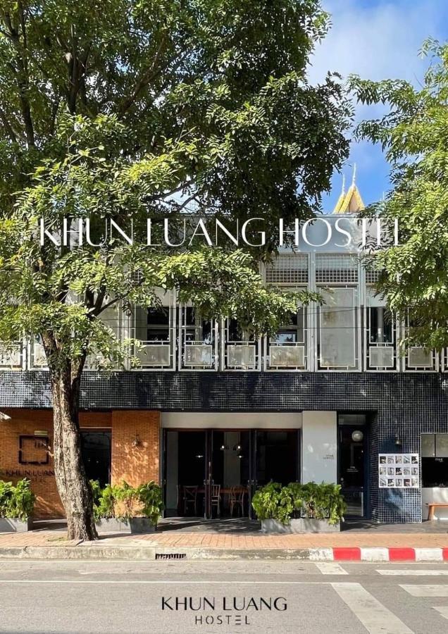 Khunluang Hostel Chiang Mai Exterior foto